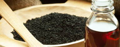 Olje črne kumine (Nigella sativa)